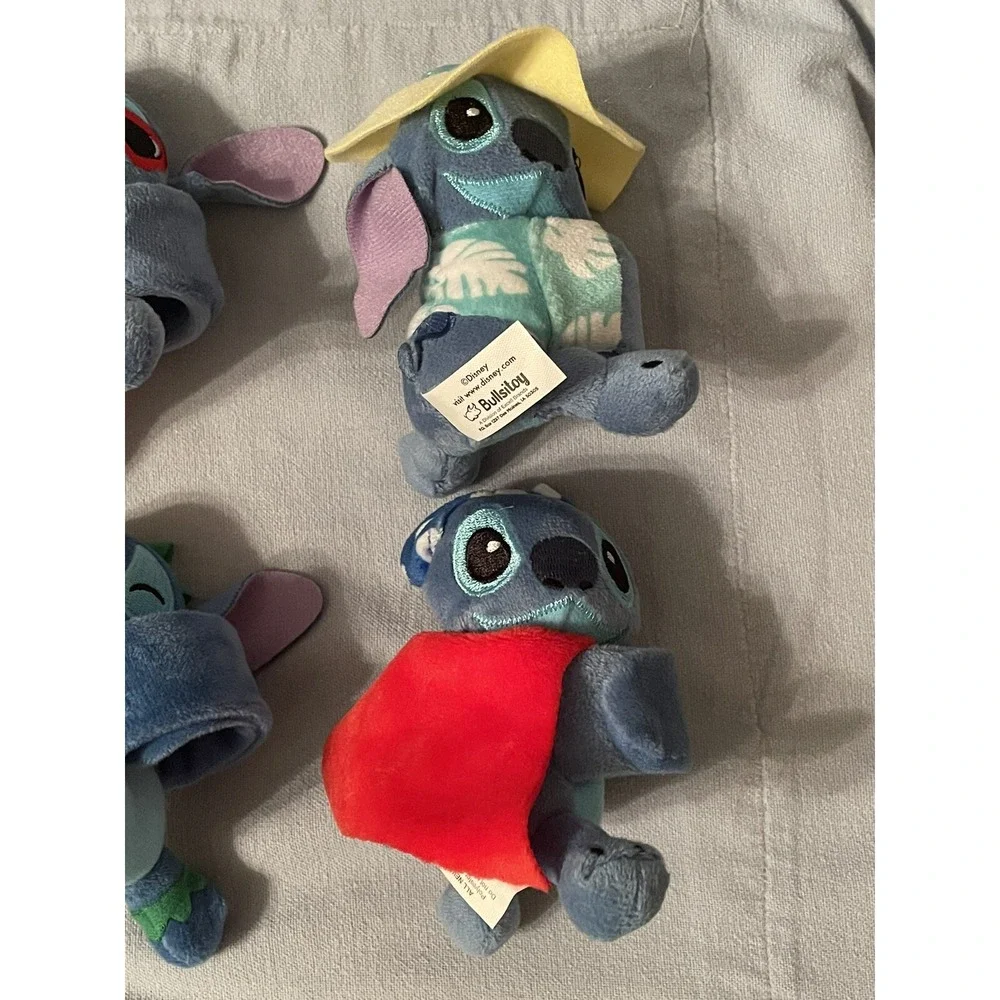 NEW Set‎ of 6 Walt Disney Stitch Cutie Cuff by Bullsitoy Plush Slap Bracelet